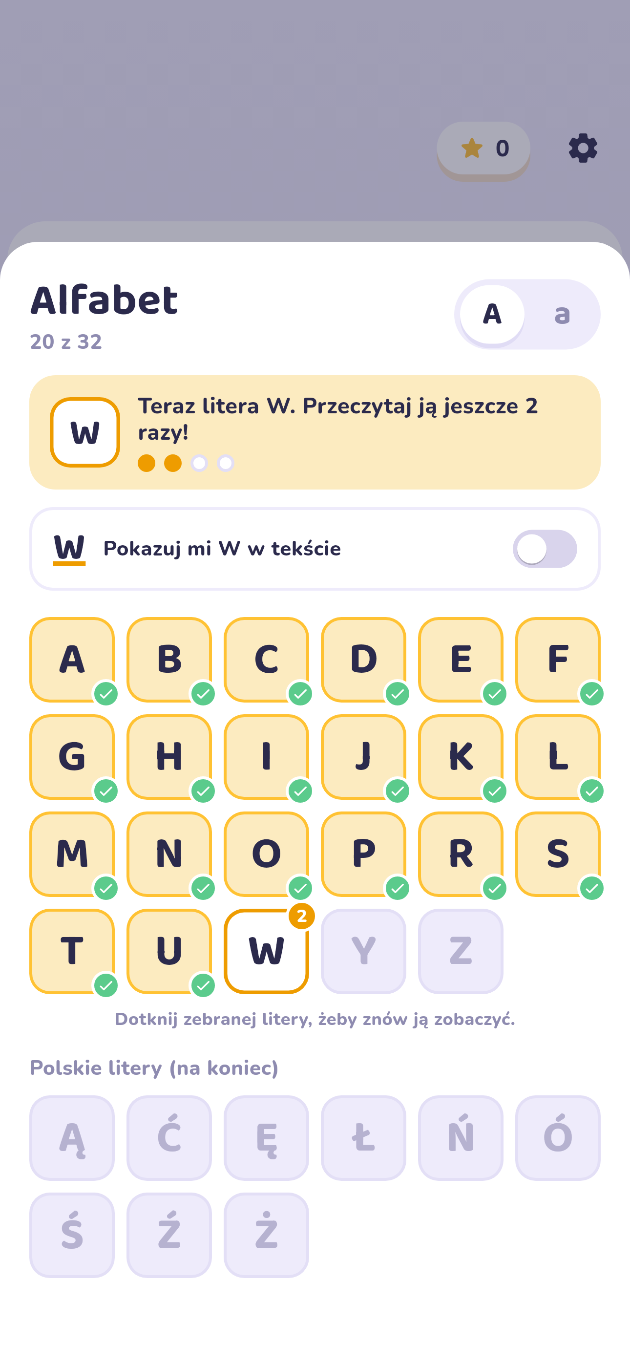 Album z literami zdobytymi za przeczytane teksty
